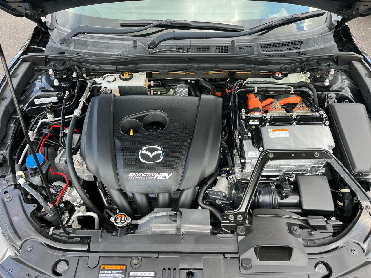 2016 Mazda Axela