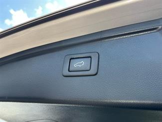 2015 Subaru Outback - Thumbnail