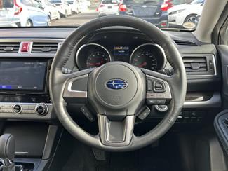 2017 Subaru Outback - Thumbnail