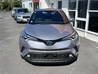 2018 Toyota C-HR - Thumbnail