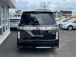 2018 Nissan Elgrand - Thumbnail