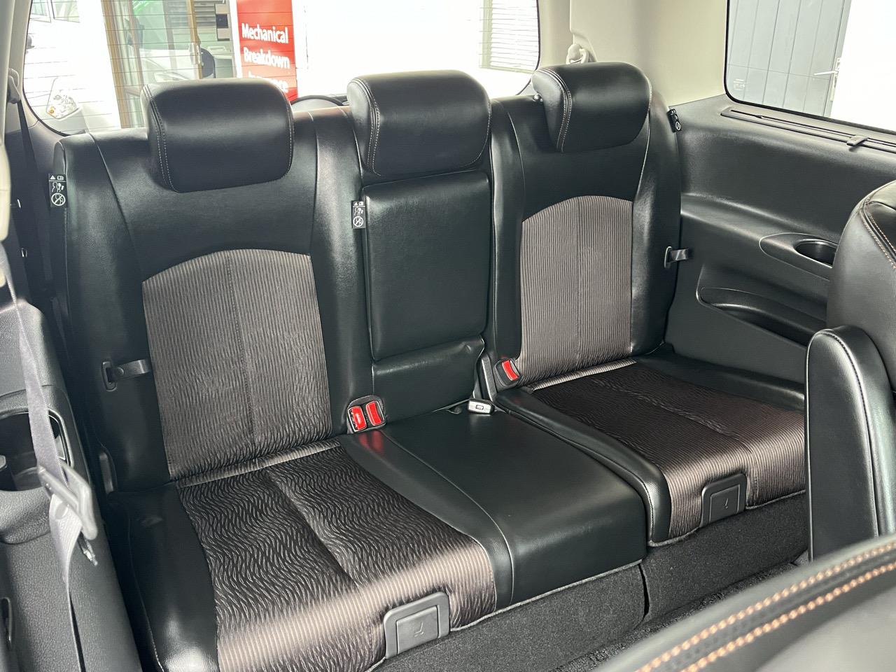 2018 Nissan Elgrand