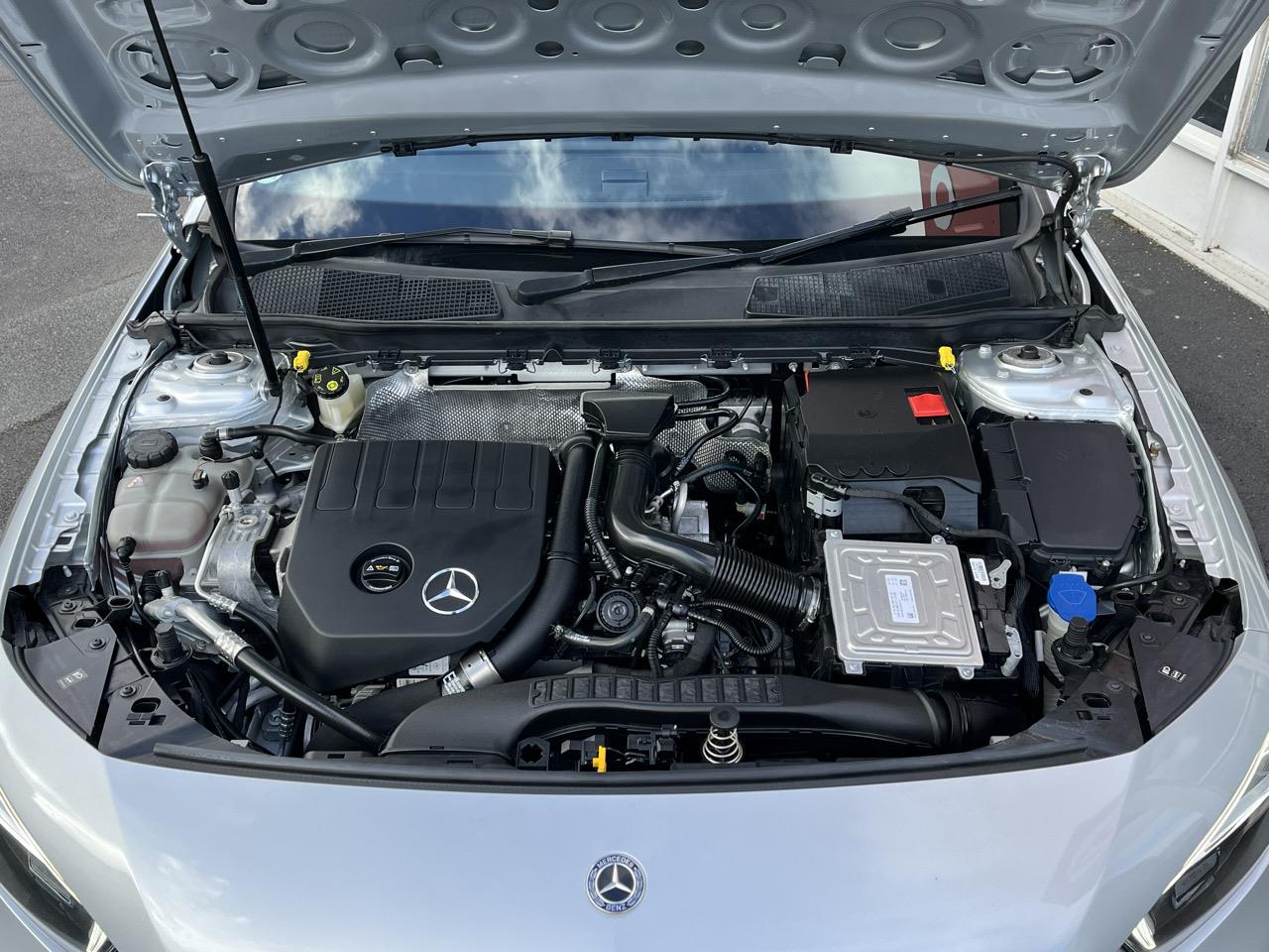 2019 Mercedes-Benz A180