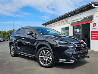 2015 Lexus NX 300h - Thumbnail