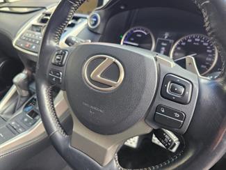 2015 Lexus NX 300h - Thumbnail