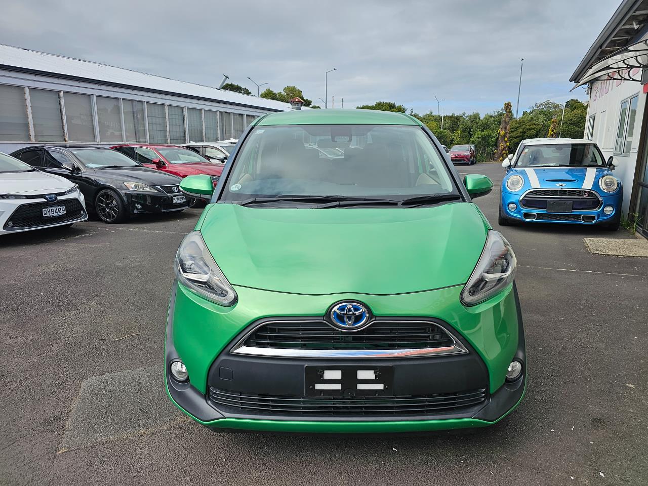 2016 Toyota Sienta