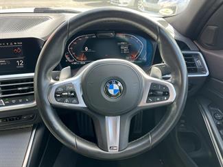 2019 BMW 320i - Thumbnail