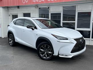 2016 Lexus NX 300h - Thumbnail