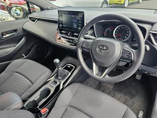 2019 Toyota Corolla - Thumbnail