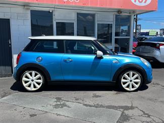 2015 Mini Cooper S - Thumbnail