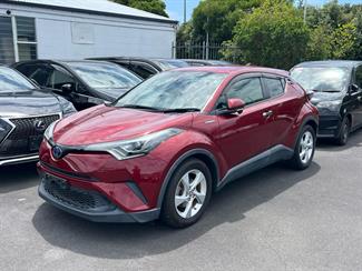 2018 Toyota C-HR - Thumbnail